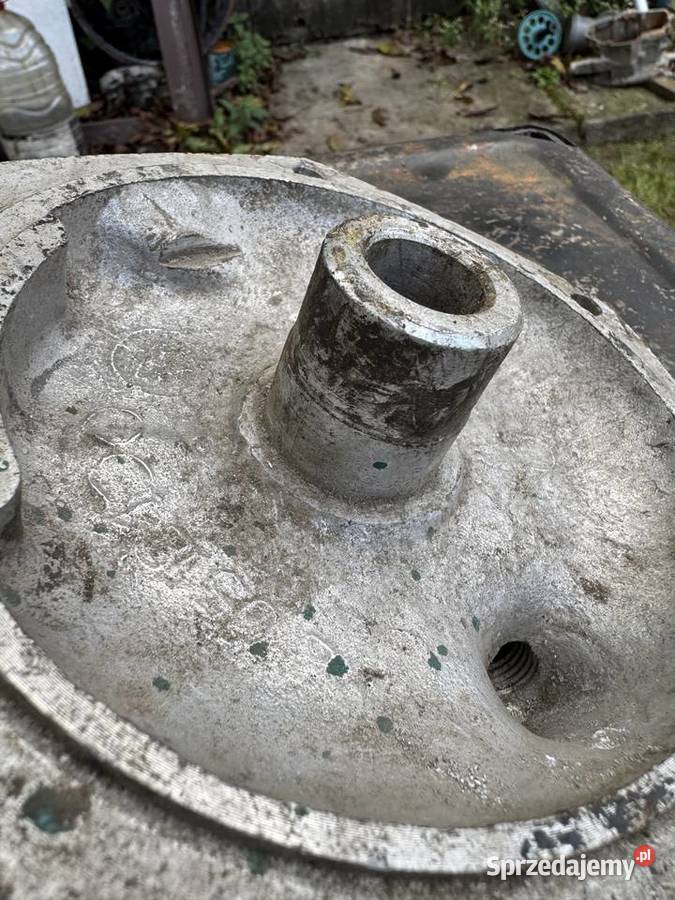 Ural M61 62 Oryginalny Dekiel Dyfra Nowy Przemyśl sprzedam