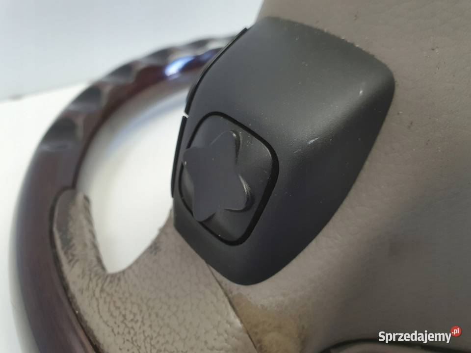 Volvo XC90 I lift DREWNIANA KIEROWNICA drewno osobowe lubelskie