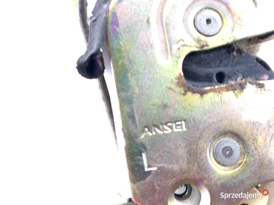 ZAMEK DRZWI LEWY PRZÓD MITSUBISHI OUTLANDER I osobowe