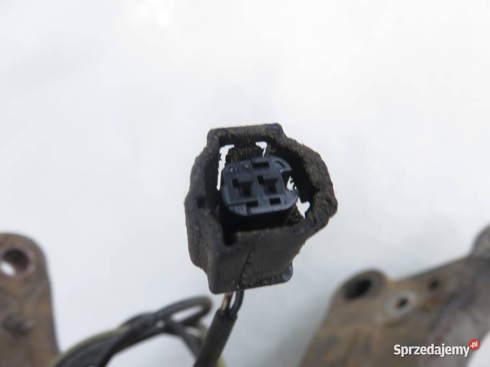 ZWROTNICA PRZEDNIA PRAWA TOYOTA RAV 4 III 22 D sprzedam