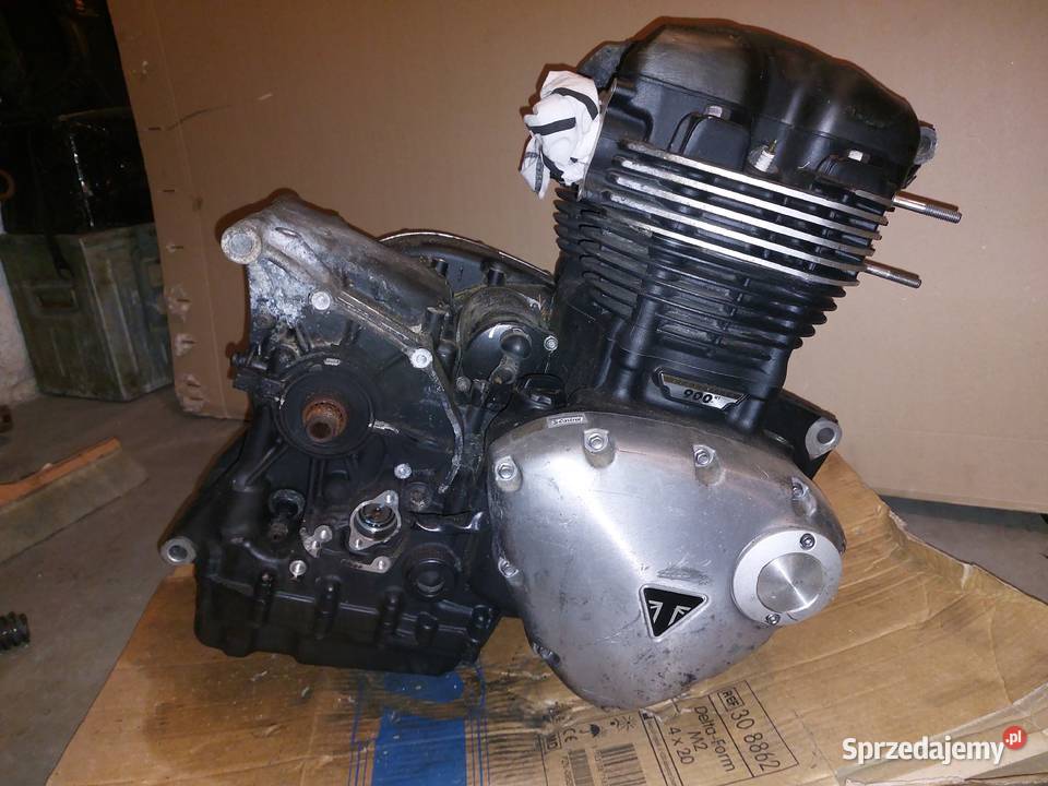 Silnik Bonneville Triumph 900 Kartuzy sprzedam