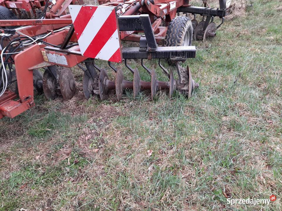 Brona talerzowa talerzowka układ V ciagana Curyn