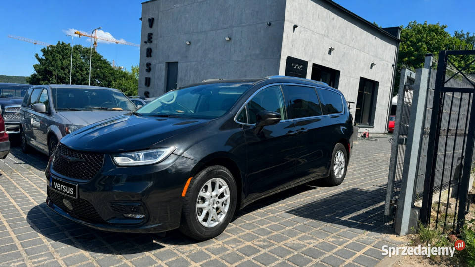 Chrysler Pacifica 36Pentastar 286 7os LPG Rok produkcji 2021 Gdynia