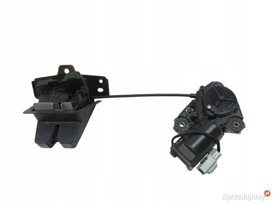 ZAMEK KLAPY BAGAŻNIKA KOMBI DOCIĄG 31349975