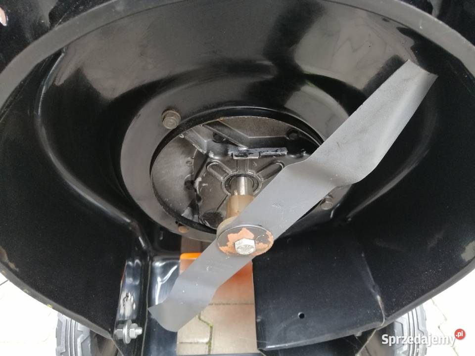 KOSIARKA SPALINOWA MCCULLOCH M40450C 258 Wyrzeka