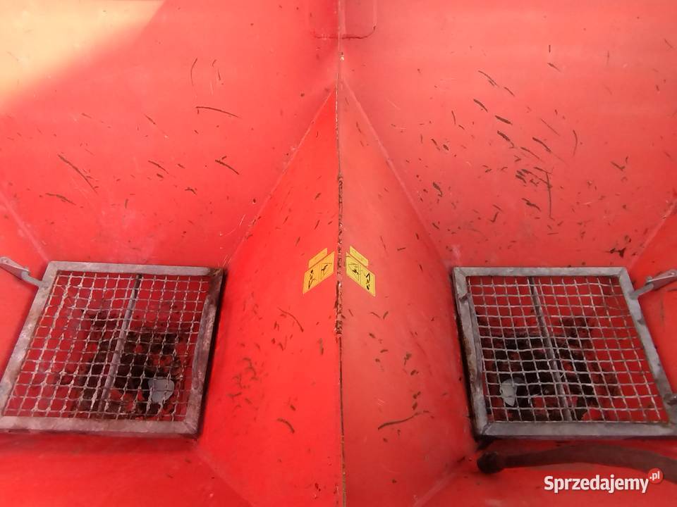 Rozsiewacz Akpil 600l Lipno