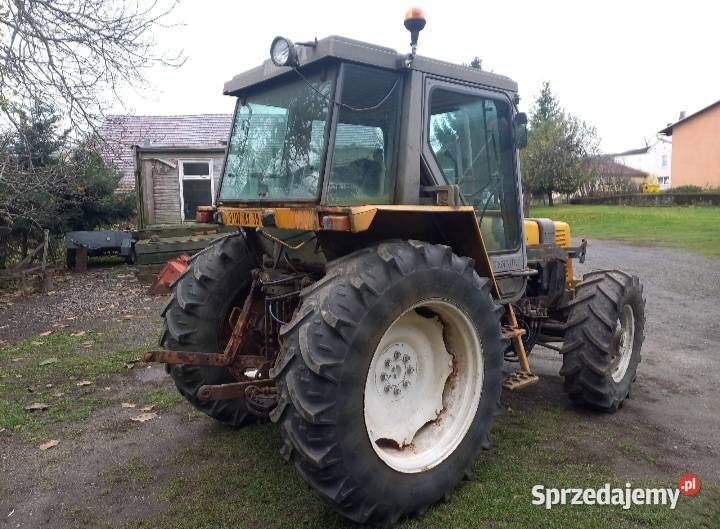 Ciągnik Renault 7514 z turem 4x4 Olszanica