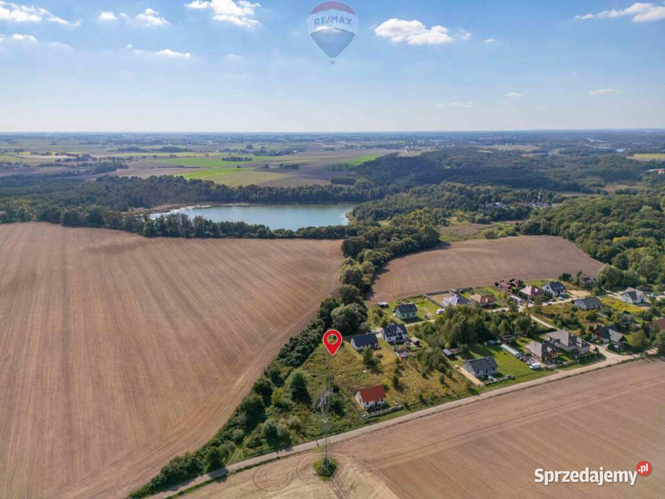 Działka budowlana koło Poznania jezioro i las Uzarzewo
