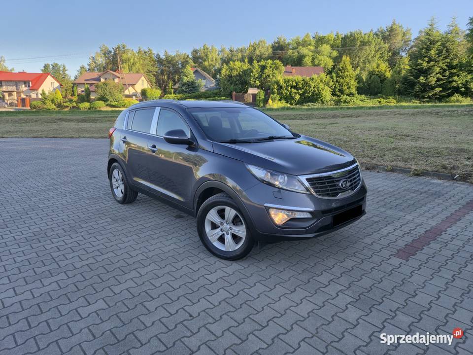 Kia Sportage SL 2013r 16B 135 Xenony Ledy lakier metallic Góra Puławska sprzedam