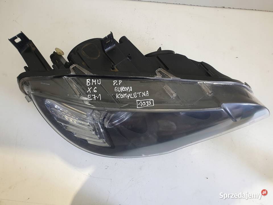 BMW X6 E71 PRZEDNIA LAMPA PRAWA przód 7179858 lubelskie Janów