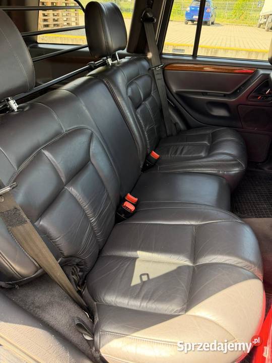 Jeep Grand Cherokee WJ V8 pomorskie Karwia