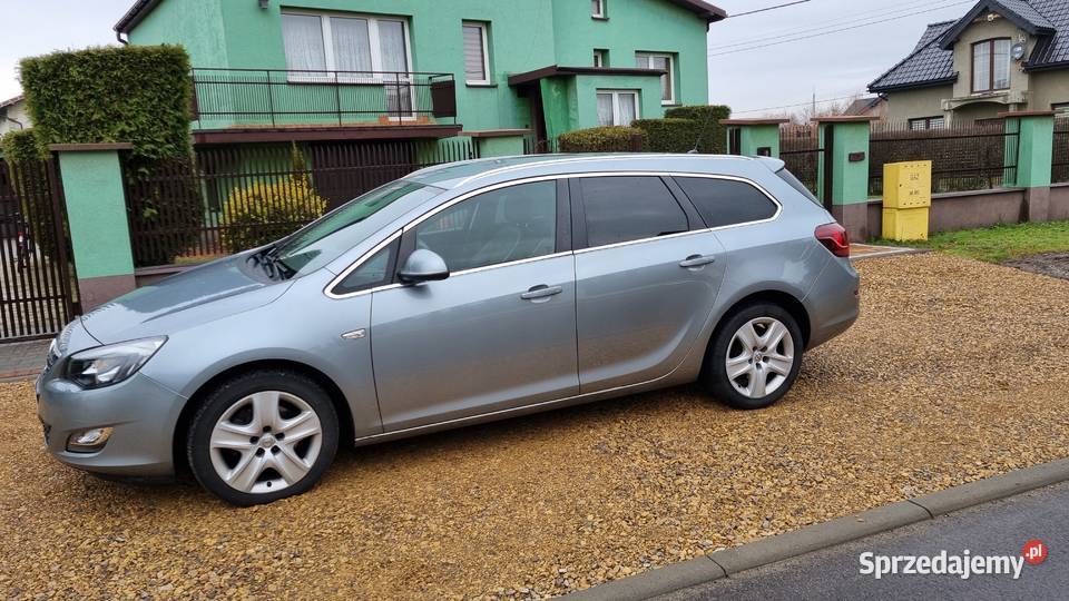 Opel Astra J Kombi 17 CDTI 2011r Stan śląskie Częstochowa sprzedam
