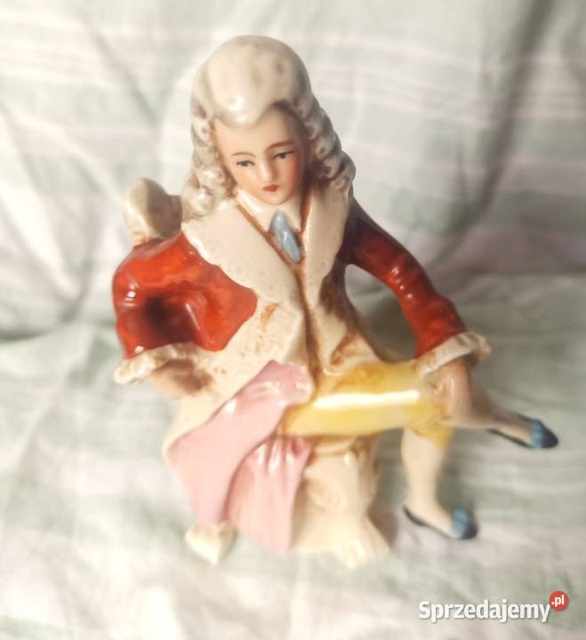 Figurka porcelanowa ARYSTOKRATA Turyngia Porcelana i szkło