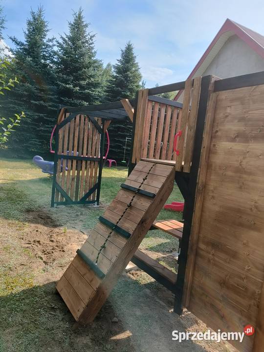 Plac zabaw małpi gaj ślizg huśtawki ścianka Bliżyn