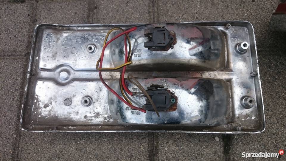 Lampa Lampy Fiat 125p prawa lewa wielkopolskie Ostrów Wielkopolski sprzedam