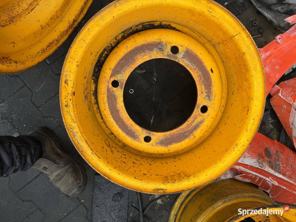 felga JCB 2CX felgi 4 Ładowarka JCB 2CX komplet Rok produkcji 2000 Działoszyn