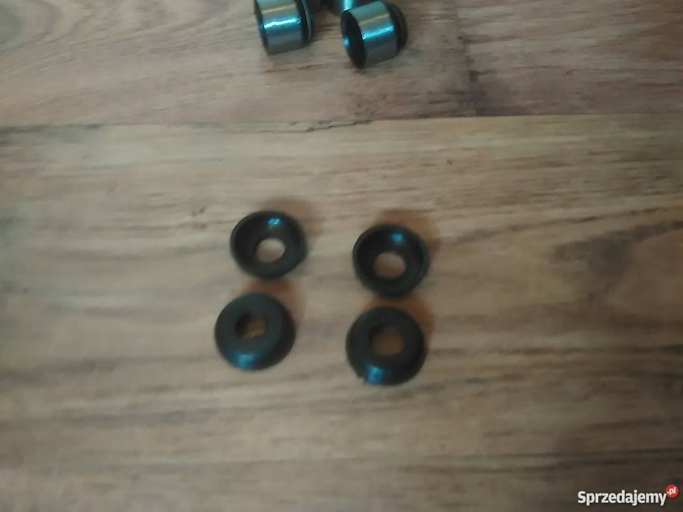 Uszczelniacz zaworu Farm Mot 250D pierścień Far Gdańsk