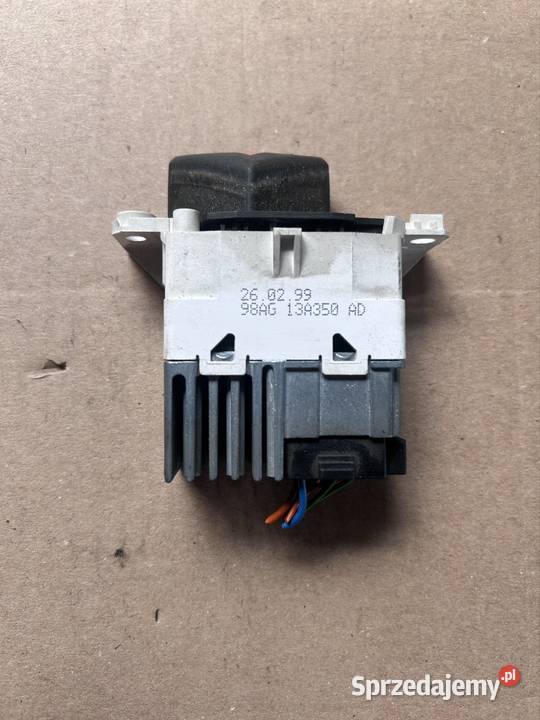 Włącznik awaryjnych ford focus 98AG13A350AD osobowe