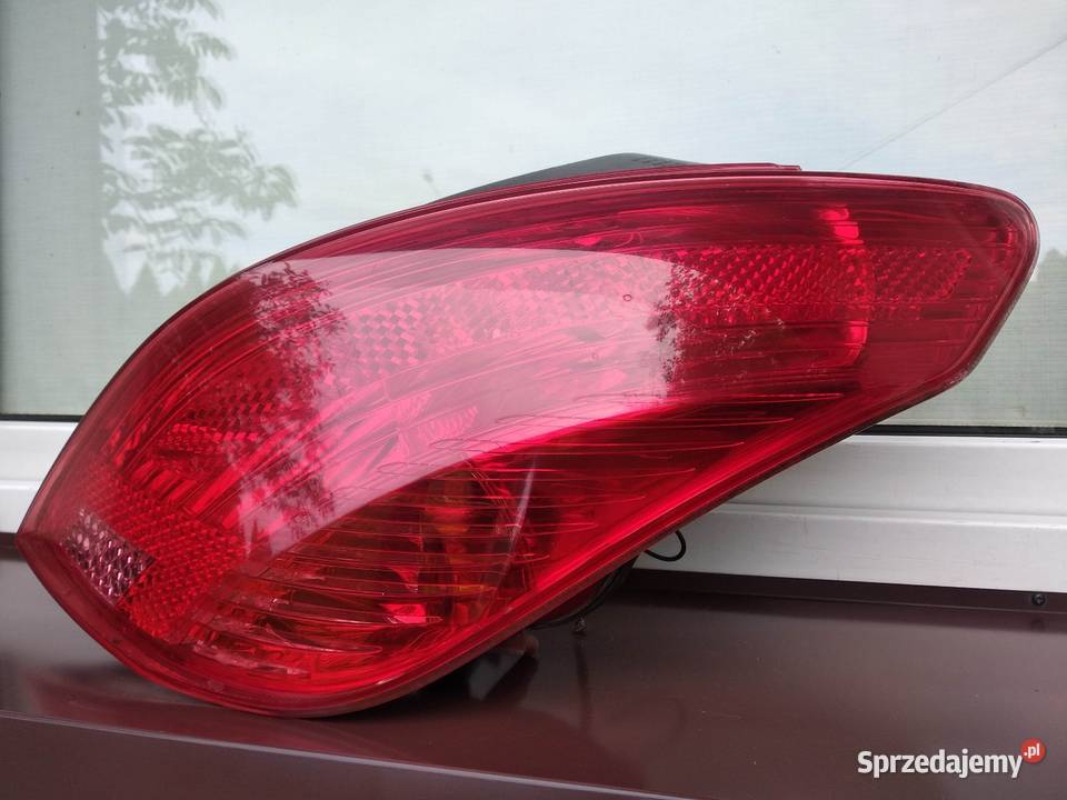 Peugeot 308 T7 HB hatchback lampa tył tylna Sieradz sprzedam
