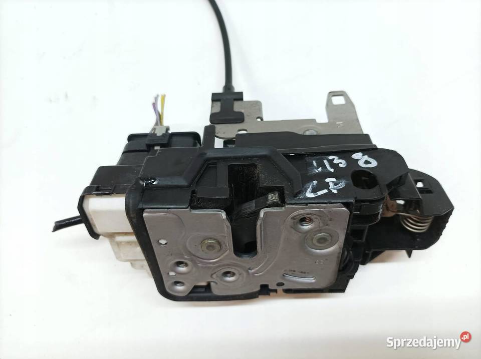 ZAMEK DRZWI LEWY PRZÓD 31349890 Volvo V60 II