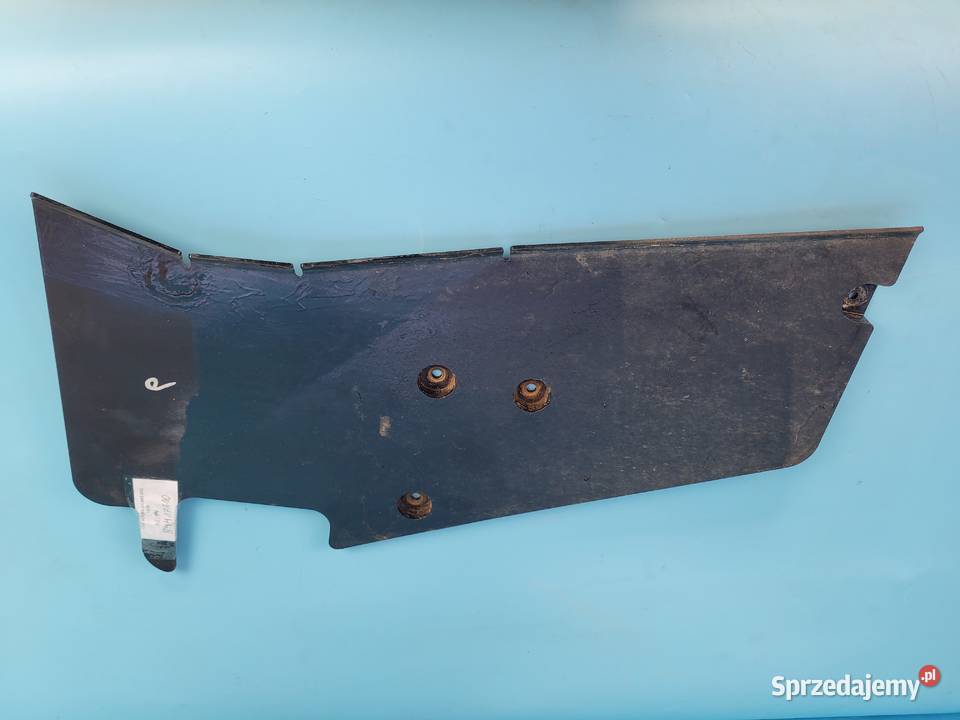 CASE IH PUMA 145 12r OSŁONA DEFLEKTOR PRAWA Kolno