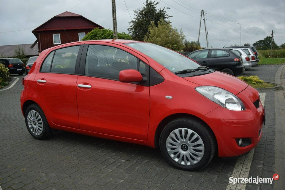Toyota Yaris 13B 84 Klima Sprowadzony Opłacony Yaris Motoryzacja Majdan Sieniawski