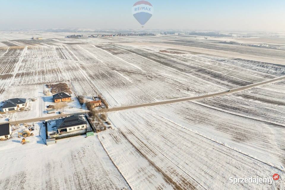 DZIAŁKA BUDOWLANA WAGANOWICE GMINA SŁOMNIKI