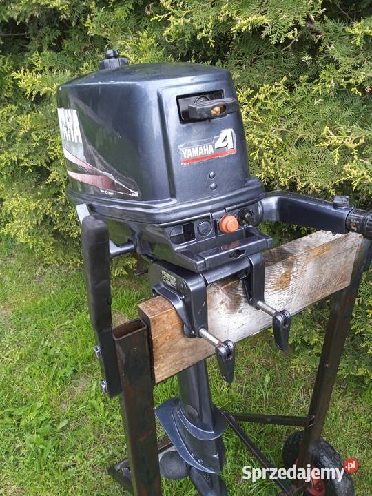 silnik zaburtowy Yamaha 4 Tłuszcz