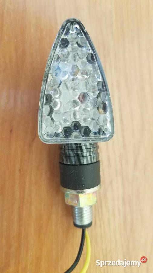 Kierunkowskaz kierunek biały klosz LED strzałka podlaskie sprzedam