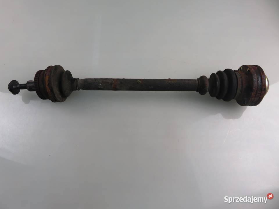 PÓŁOŚ PRAWA TYLNA AUDI A4 B7 30 TDI małopolskie