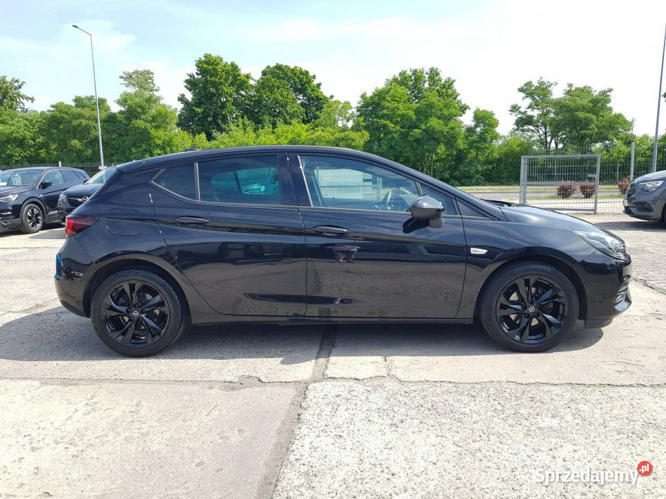 Opel Astra 12 BiTurbo Benzyna 145 GS Line