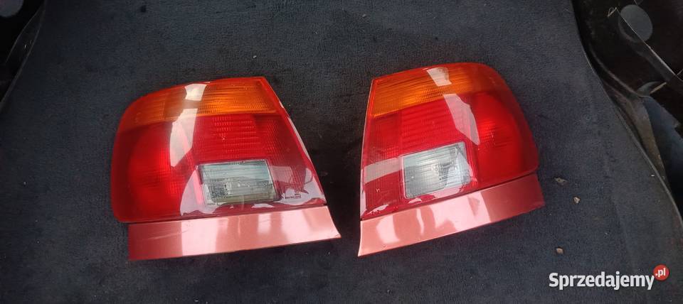 Lampy Tył Prawa Lewa Audi A4 B5 Sedan a6 śląskie Myszków sprzedam