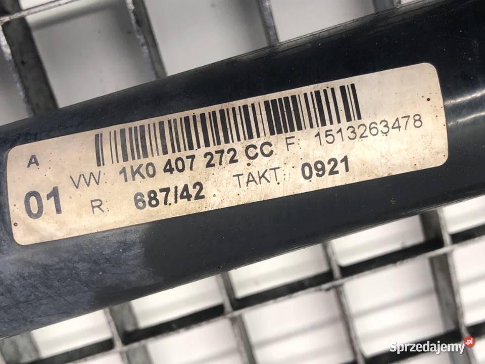 PÓŁOŚ PRAWY PRZÓD VW GOLF VII 1K0407272CC 16 90 osobowe podkarpackie