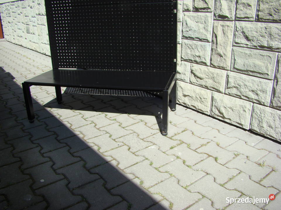 Regały sklepowe do ekspozycji towaru