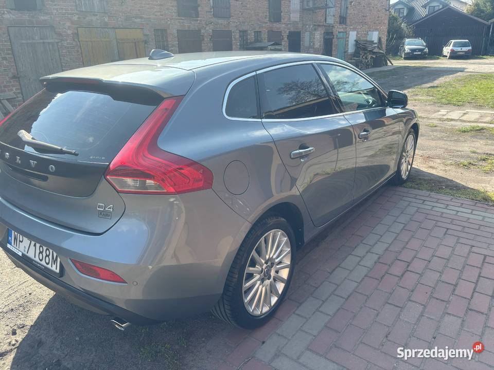 Sprzedam VOLVO v40 Płock