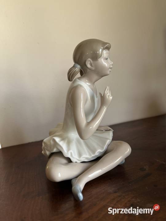 Lladro Nao Figurka Baleriny ze skrzyżowanymi pomorskie Gdańsk