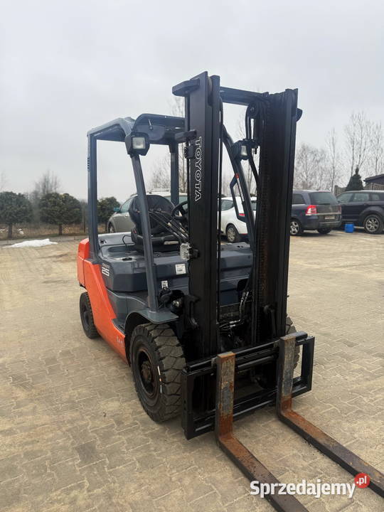 wózek widłowy TOYOTA 8FDF25 diesel 3680mtg diesel Działoszyn