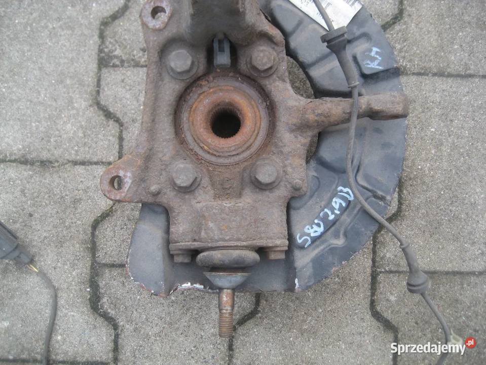 volvo s80 9800r 29 benzyna zwrotnica przód prawa osobowe Rakoniewice sprzedam