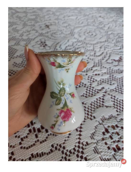 wazon flakon wazonik flakonik porcelanowy świętokrzyskie