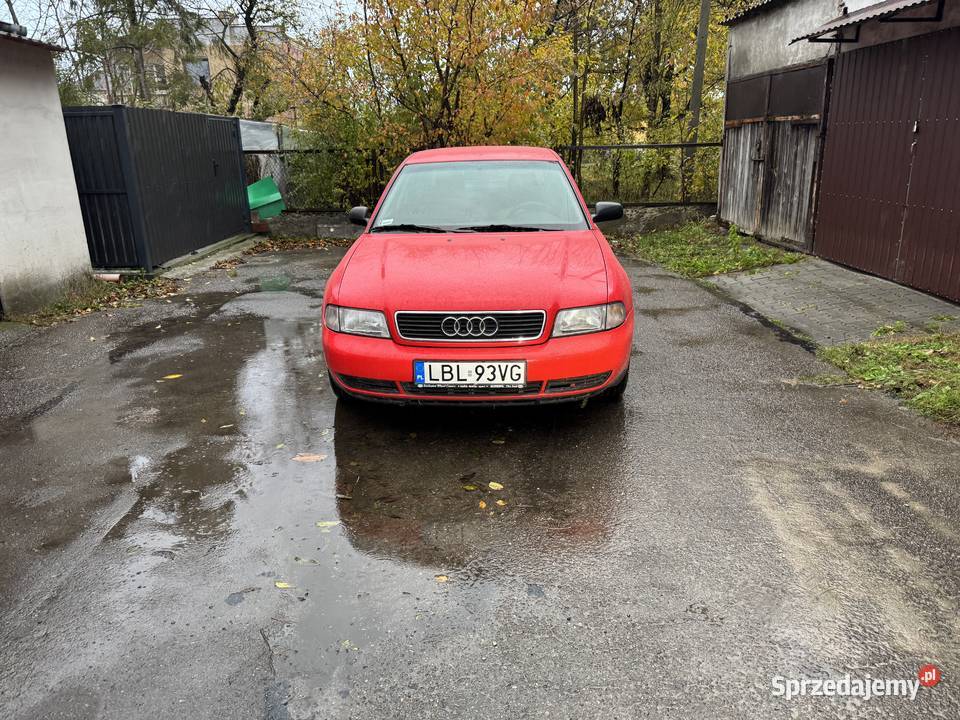 Audi A4 B6 16 Benzyna Rok produkcji 1996 lubelskie