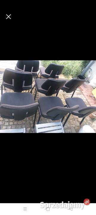 Osiem szwajcarskich dizajnerskich krzeseł firmy Stoły, krzesła, biurka Kępno