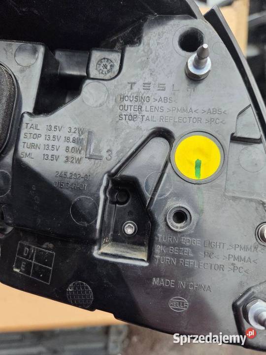 Lampa lewa lewy tył tylna Tesla Model Y 24529201 dolnośląskie