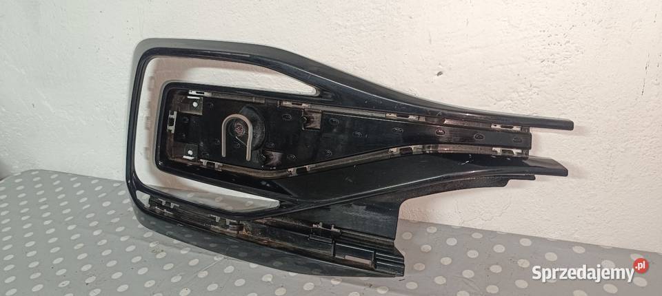 VW PASSAT B8 LIFT GTE KRATKA ZDERZAKA PRAWA