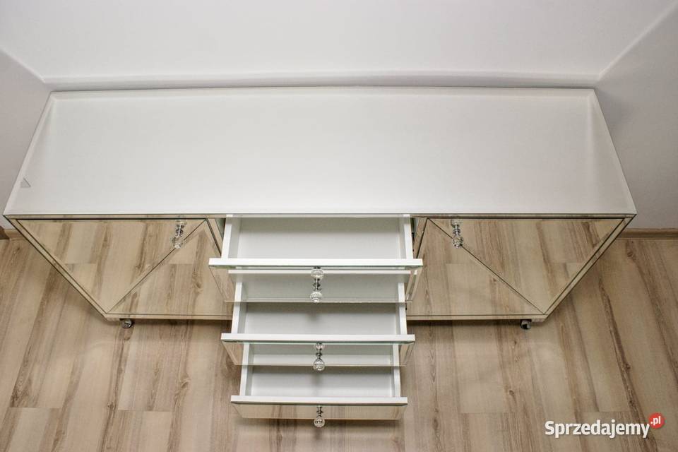 komoda lustrzana z lustra glamour nogi chrom Szafy, regały, półki Kępno sprzedam