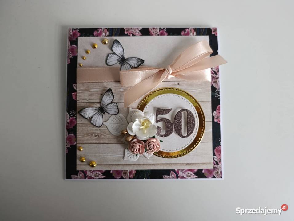 Karttka na urodziny ręcznie robiona z kwiatami