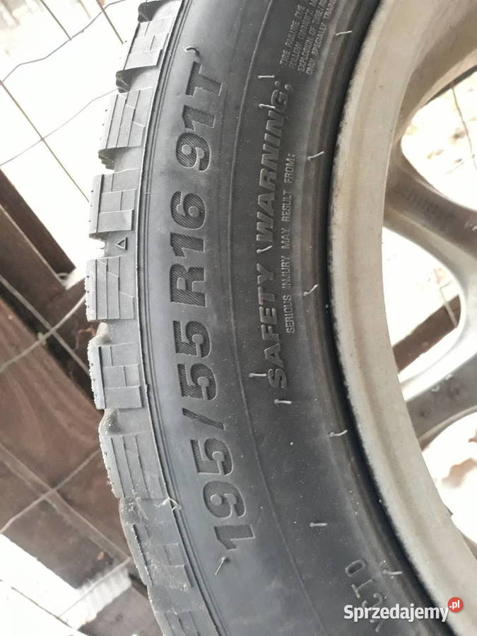 Opony 1955516 Kumho Winter Craft Ice Wi31 Samochodowe sprzedam