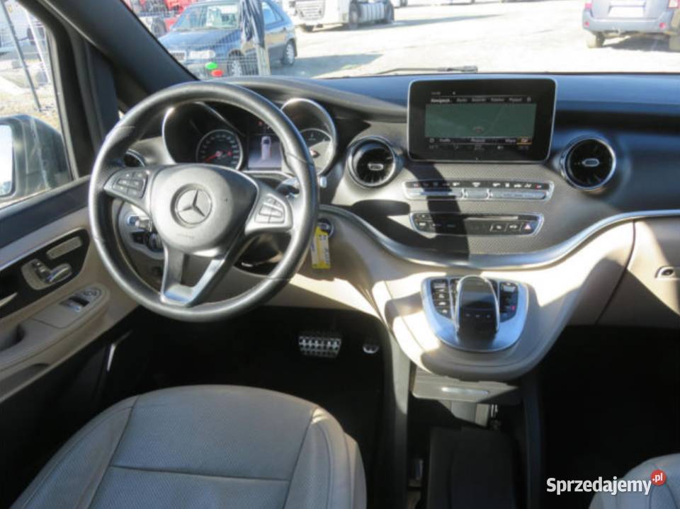 MERCEDESBENZ V 300D 1950 ccm 239 2019r diesel Warszawa