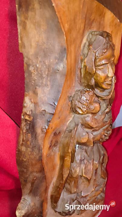 Piękna płaskorzeźba 66 łódzkie Chorzew