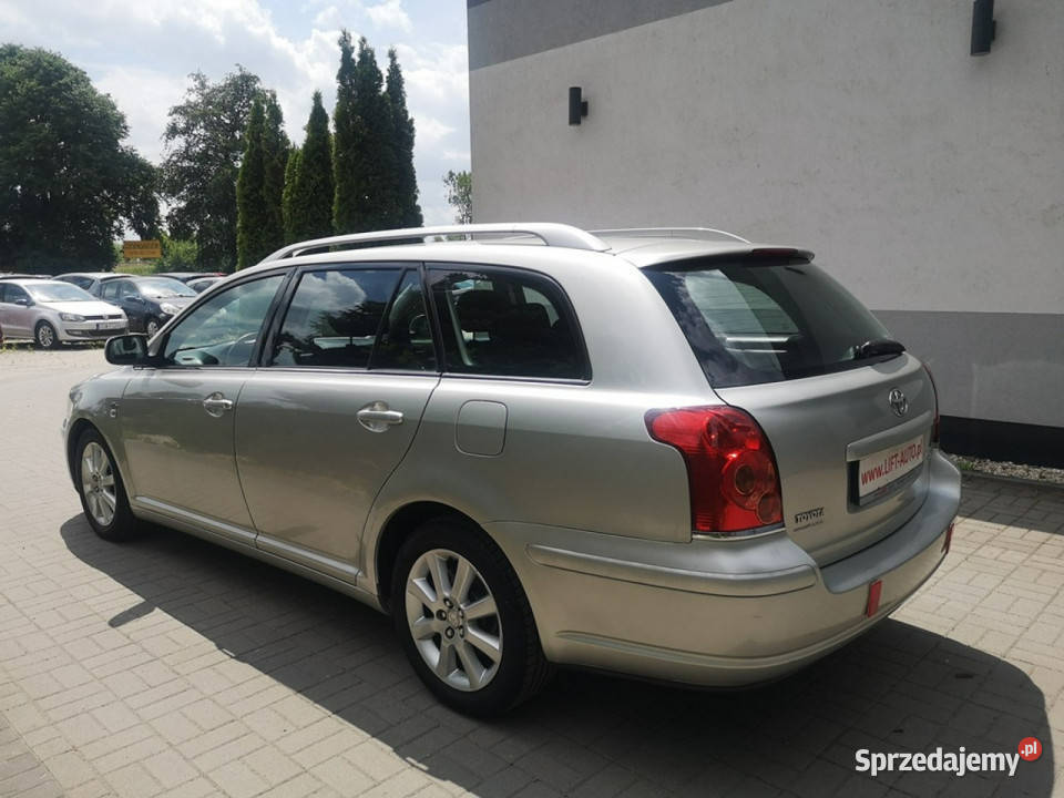 Toyota Avensis 20 D4D 116 Klimatronic Nawi centralny zamek Strzegom sprzedam
