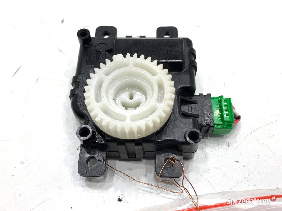 SILNIK NAGRZEWNICY HONDA 1138004040 CRV V Wentylacja